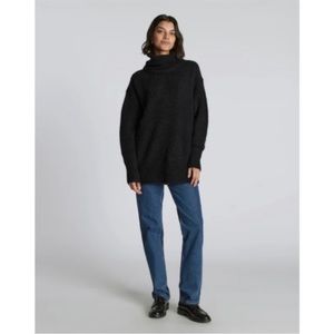Alpaca Oversized Turtleneck